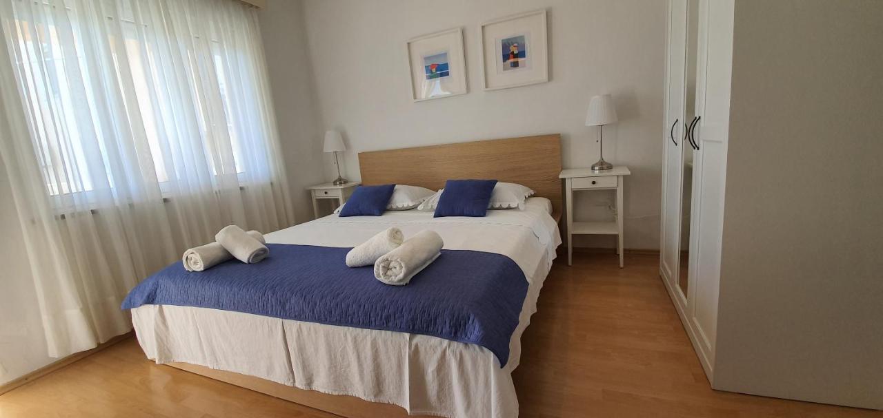 Apartmani Mira 보디체 외부 사진