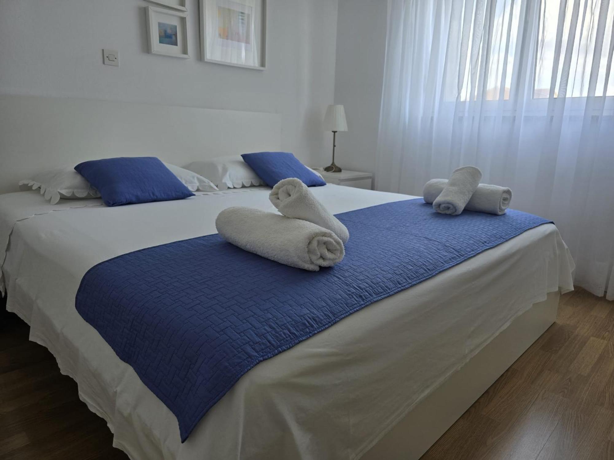 Apartmani Mira 보디체 외부 사진
