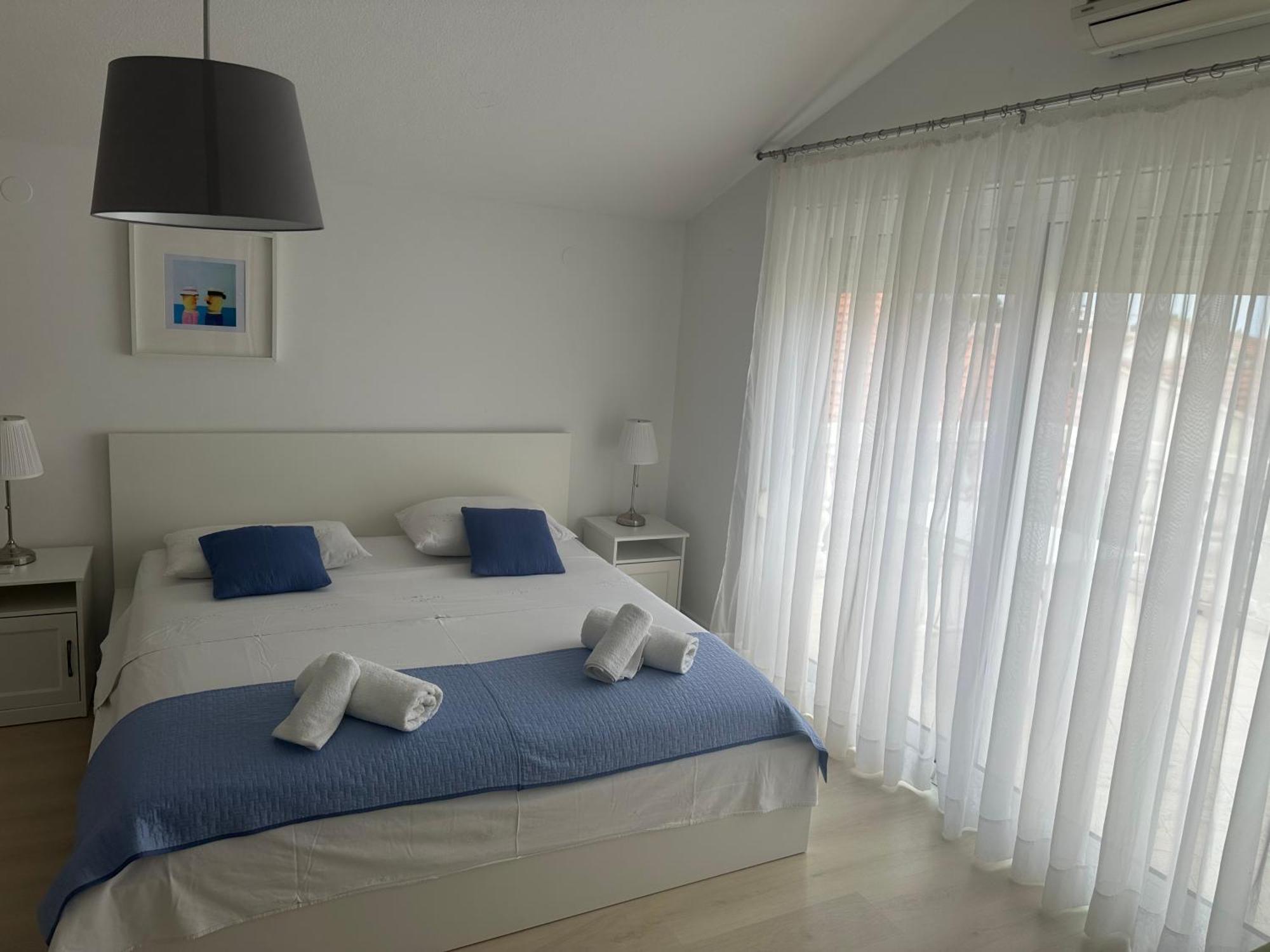 Apartmani Mira 보디체 외부 사진